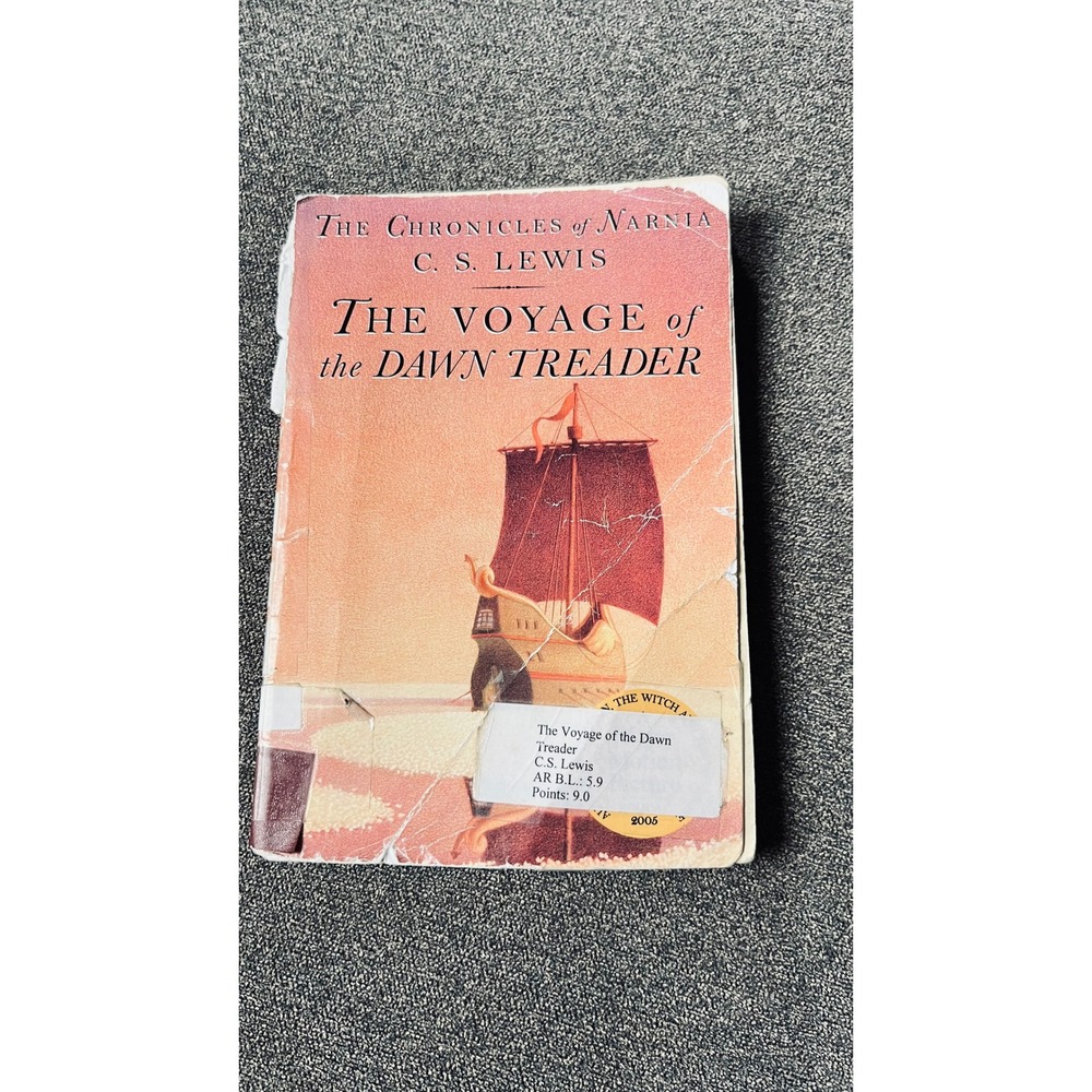 HarperTrophy The Voyage of the Dawn Treader Kids OS Multi C.S. Lewis Narnia Book